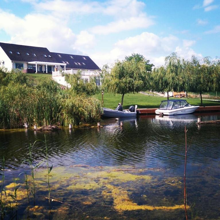 Pike Inn Dunavatul De Sus - Delta Dunarii Dunavatu de Sus Luaran gambar